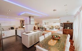 Luxury Penthouse ☆ ☆ ☆ ☆ ☆